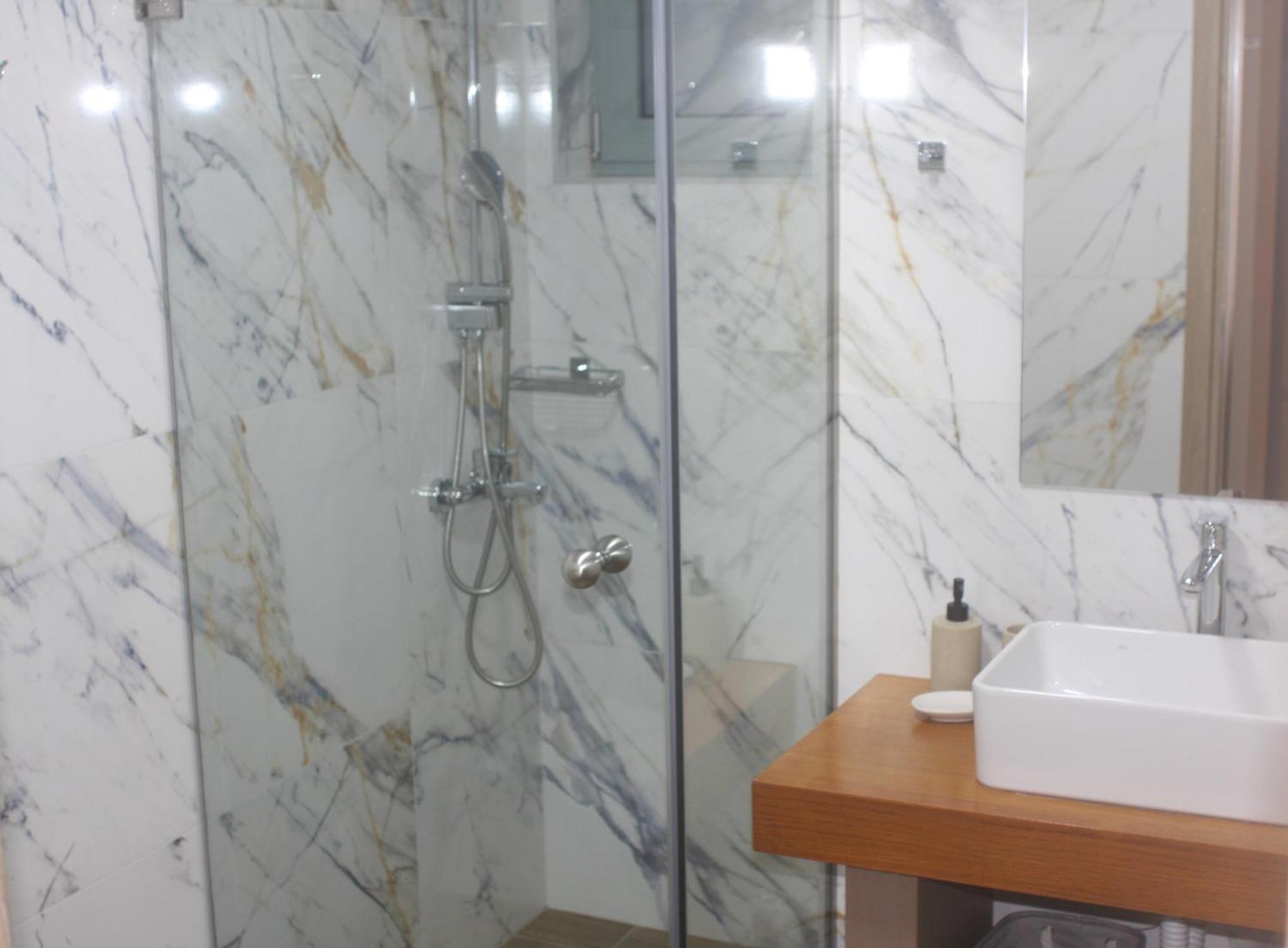 Rodon Manor Apartment Ханя Екстериор снимка