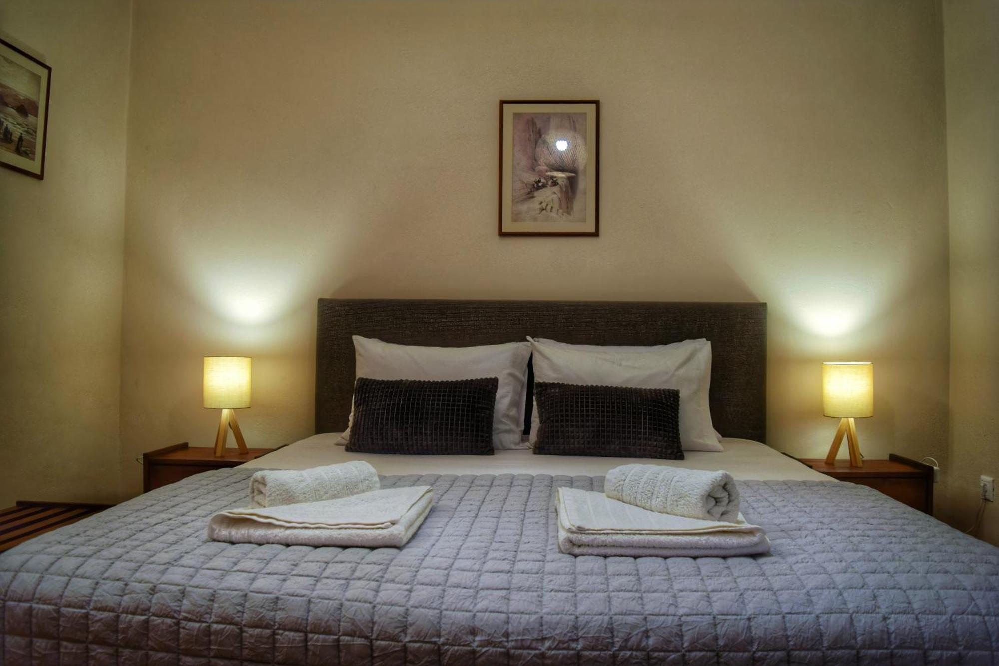 Rodon Manor Apartment Ханя Екстериор снимка